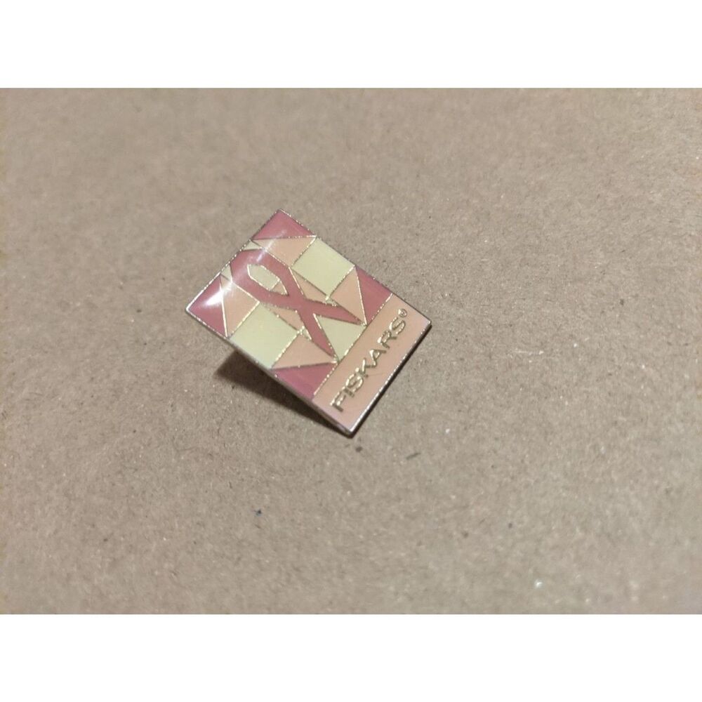 Fiskars Pink Ribbon Breast Cancer Awareness Enamel Lapel Pin Quilt Pattern